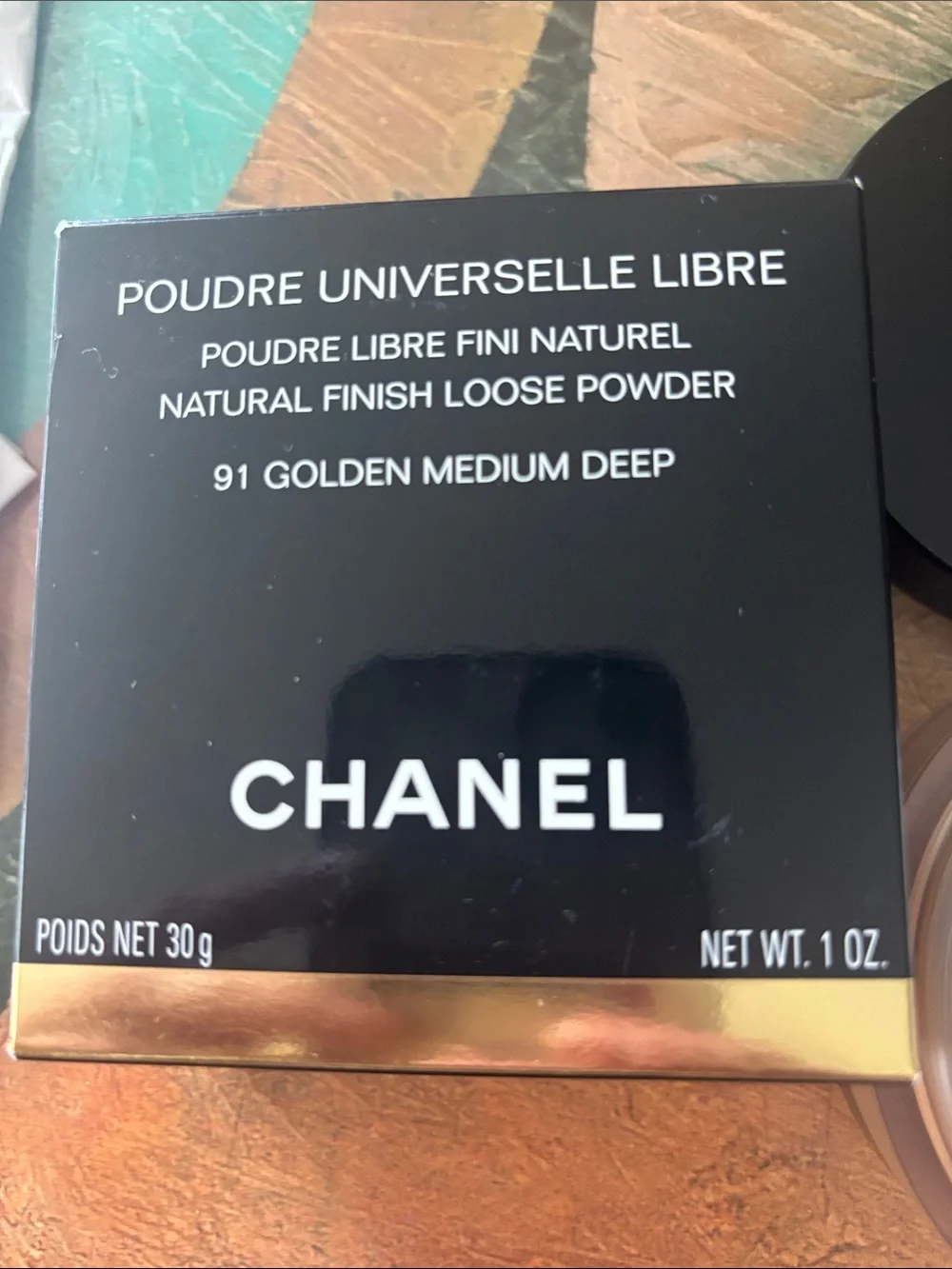 CHANEL Poudre Universelle Libre Loose Powder — 91 Golden medium deep. New